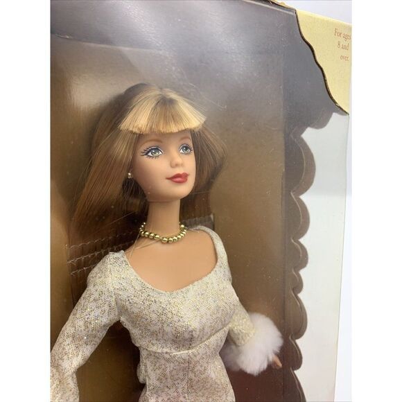 1999 Barbie Golden Allure Special Edition #22961 - Picture 9 of 11